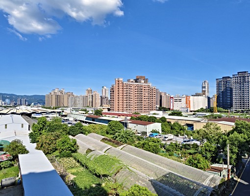 新裝潢遠眺山景舒服美屋 - Image 15