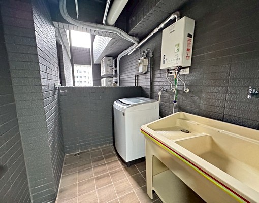 新平國小樹孝商圈全新輕裝潢全配佳福大於兩房平車 - Image 6