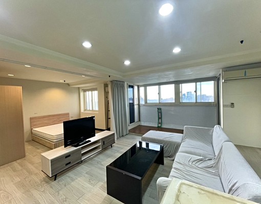 🌸租🌸中平大套房🌳景觀視野🎯 - Image 1