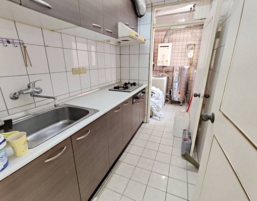 愛買商圈大三房電梯(可租補) - Image 7