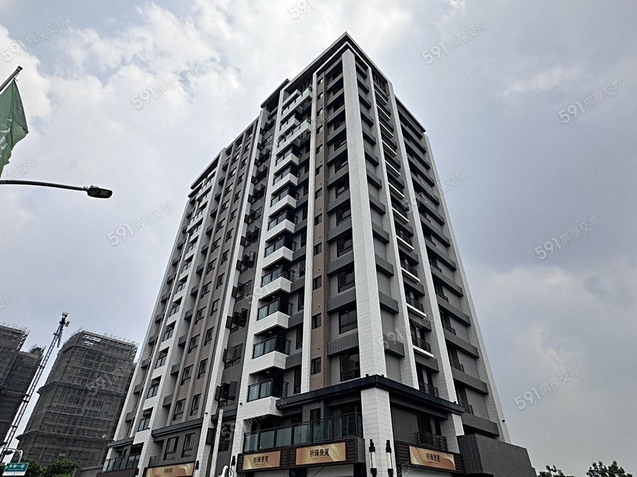 昕暉景寬實景圖