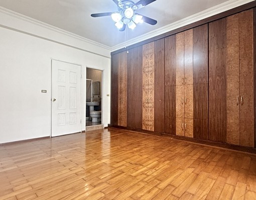 驚爆💥南屯五期💥稀有市區大透天💥超大坪數🉑寵 - Image 12