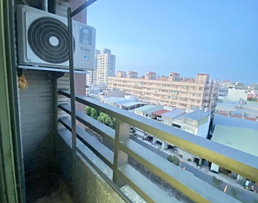 (可寵物可租補)平鎮高中典藏巴黎陽台景觀獨立電梯套房 - Image 9