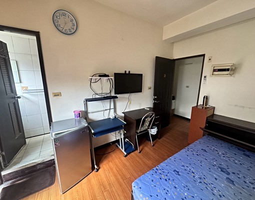 長安路近捷運站雙人變頻陽台套房出租禁菸 - Image 9