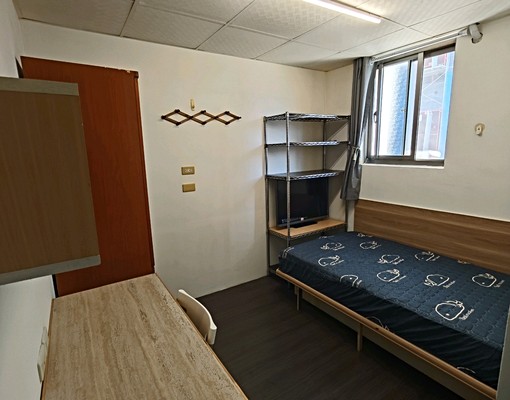 中山國小捷運站3分鐘套房 - Image 1