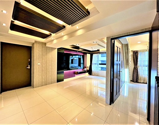 🍎四季水漾裝潢屋～租金含車含管ㄛ～喜歡紫色一定要選這間 - Image 1