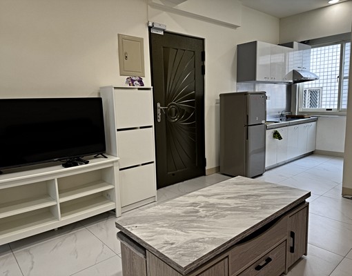 饅頭推薦💥可租補大一房💥新皇家A18高鐵站一房一廳 - Image 2