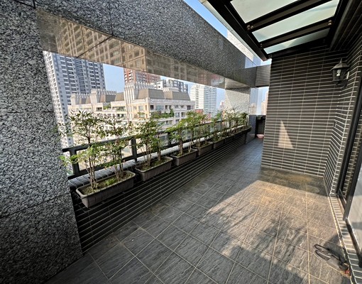 🏆峰上🏆景觀扶輪公園樓中樓五房雙車 - Image 5