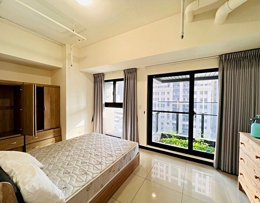 $可租金補貼$七賢大悅~新屋2改1房.超大一房一廳 - Image 1