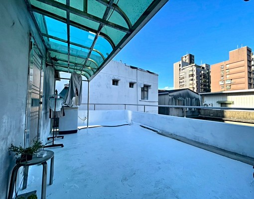 🏠頂溪🌟新裝潢🌟大陽台🌟包水網路🌟水泥磚牆 - Image 6