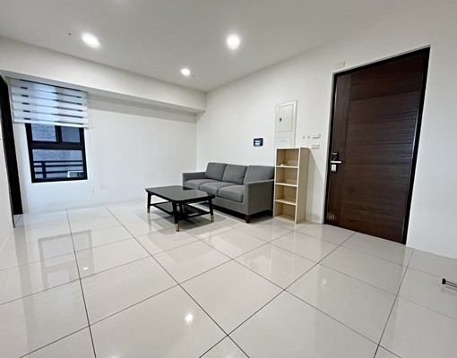 大東捷運站旁-溫馨明亮2房 - Image 1