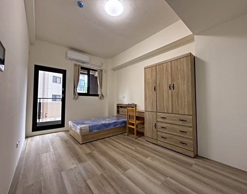 可租補/全新一手屋/近中壢車站/鬧中取靜/採光大陽台 - Image 1