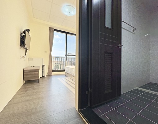 于綺承辦☀️獨洗曬質感電梯套房|4年屋全新傢俱大陽台3間可選 - Image 8