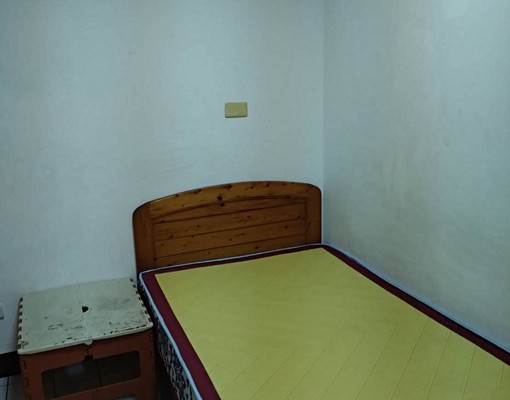 電梯華廈大樓、水泥隔間獨立套房出租 - Image 3