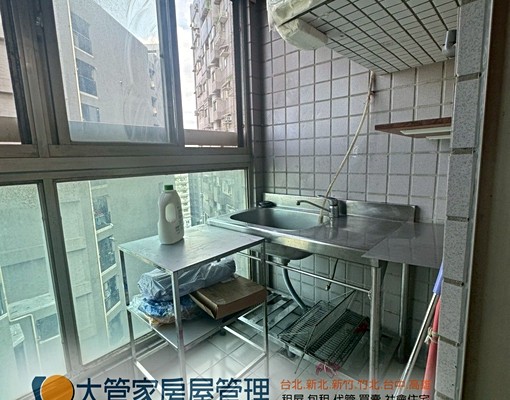 o近國泰醫院/大套房附室內機車位o - Image 8