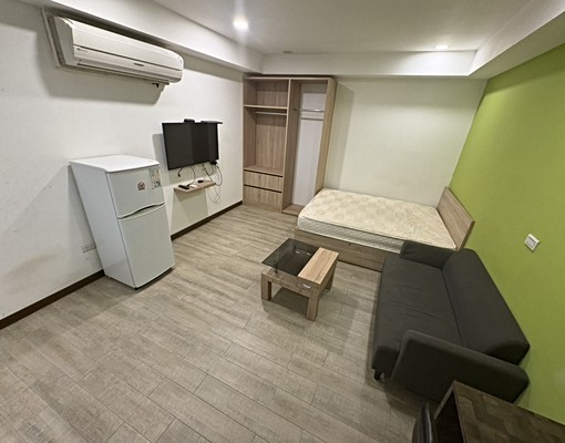 近!捷運/可寵電梯陽台套房/可補助入戶籍 - Image 3