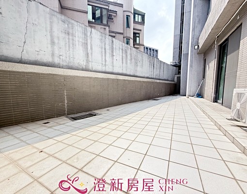 可入戶籍/有超大露臺/4分鐘到尚順 - Image 11