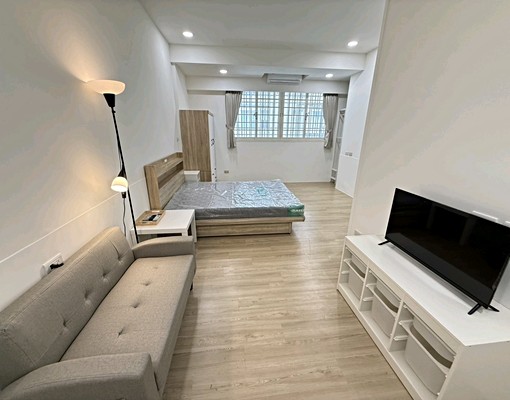 松江南京站❤️裝潢新窗台曬衣❤️包水網路獨洗 - Image 3