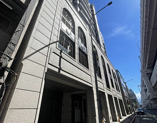 信義計劃區旁之信義國際層峰頂樓視野可使用空間近七十坪 - Image 5