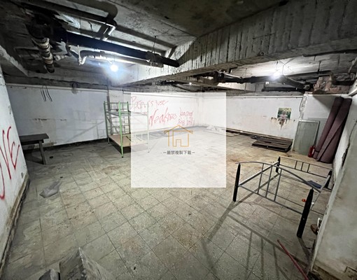 🏠近中和環球百貨🌀地下室空間大整層出租可當工作室 - Image 6