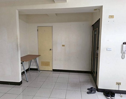 台中格林威治高樓層出租/逢甲/學生/上班/家庭/合租族皆宜 - Image 3