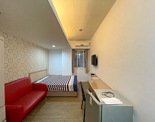 🐿️逢甲商圈｜金財神電梯套房｜含管含水｜可租補 - Image 3