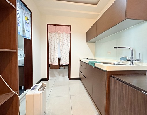 『中港首璽』24H管理朝南直接入住台水台電正一房可租補附車位 - Image 11