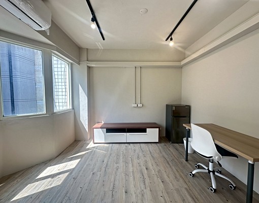 可租補全新西屯近市政府捷運電梯大套房附傢俱電拎包入住 - Image 9