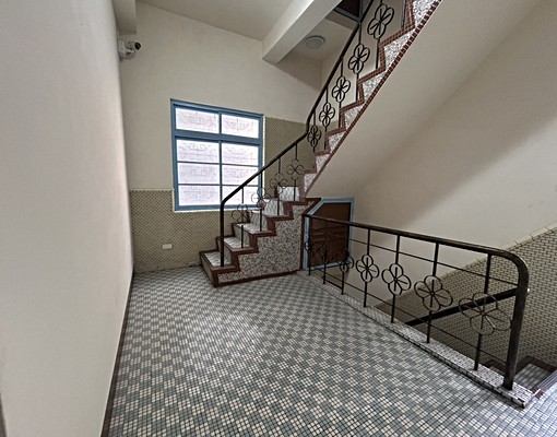 左營蓮池潭透天分層出租 - Image 11