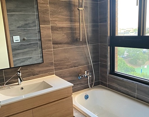 林口區/新屋一個月）34秤/三房一廳兩衛兩個陽台+平面試汽車 - Image 6