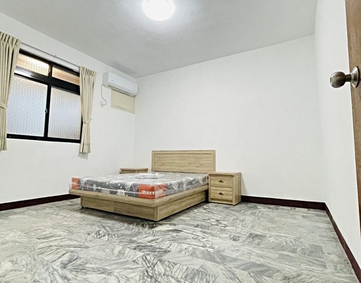 🏡走路一分鐘到捷運!生活機能佳陽光三房雙陽台(屋主自租) - Image 3