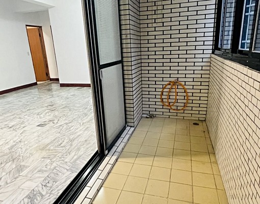 🏡走路一分鐘到捷運!生活機能佳陽光三房雙陽台(屋主自租) - Image 9