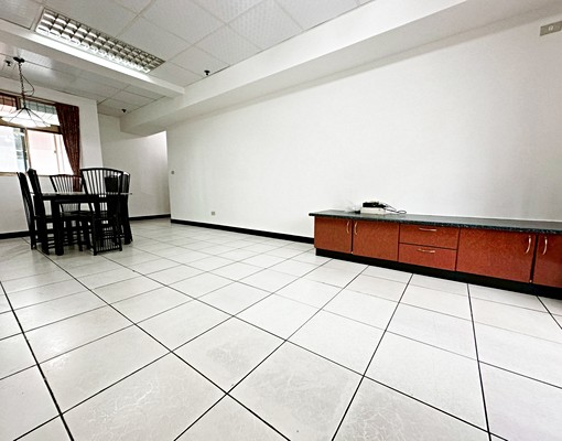 近捷運丹鳳站【超值3房2衛】有電梯★警衛管理★獨立陽台 - Image 2