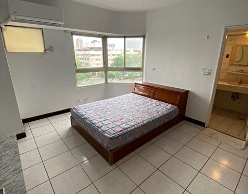 向上市場精誠商圈振宇五金/精美三房含車位/可寵可租補一層二戶 - 591租屋網 - Image 6