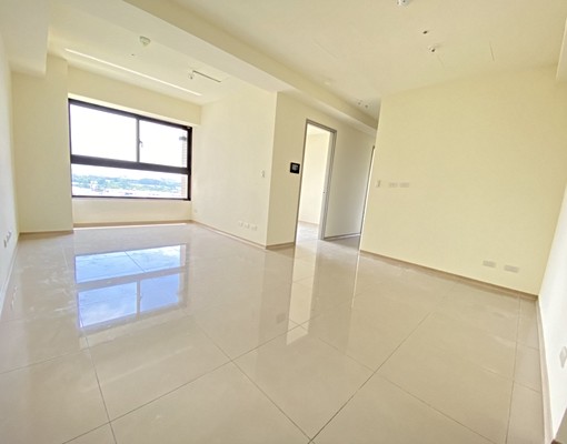 東區兩房❤家具可談❤近lalaport - Image 1