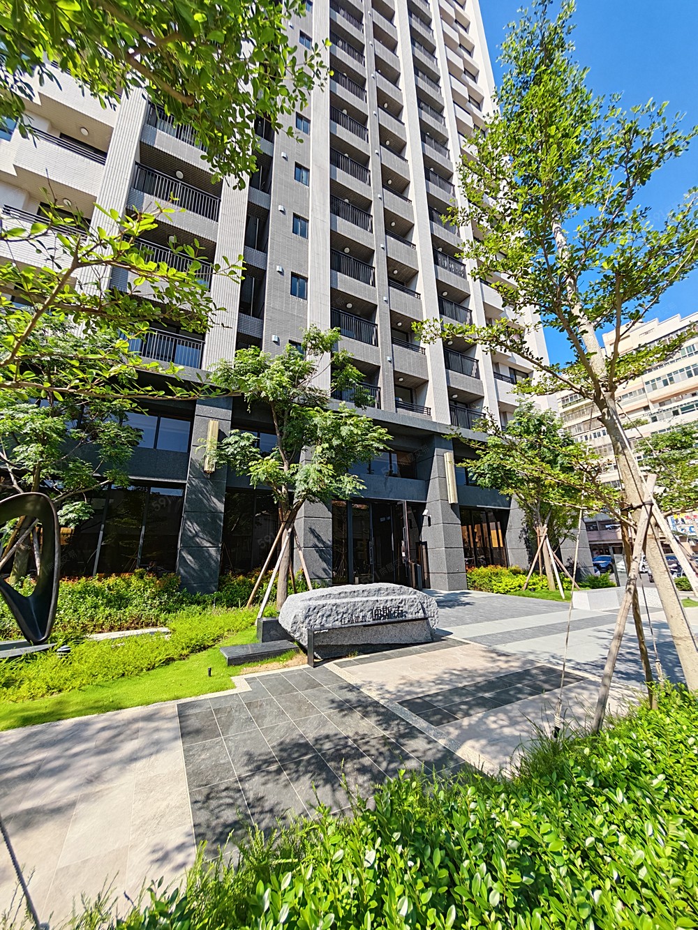 全新未住🍎兩衛且開窗✅附平車✅傢俱家電可附✅可租補 - Image 1