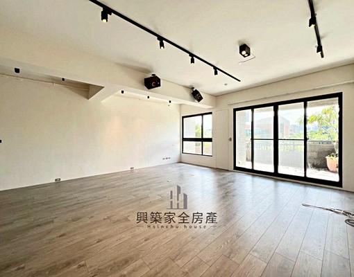 ⚡【成功學區豪宅】入住大坪數｜雙大露臺｜含雙車位 - Image 1