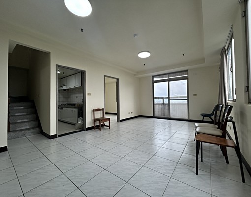 金學長推薦~麗湖山莊4房樓中樓(租金可談) - 591租屋網 - Image 4