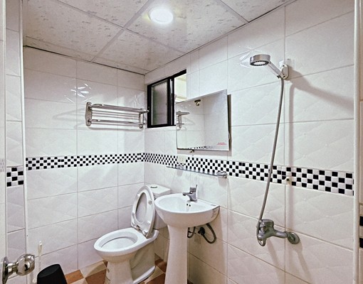 慶和街健康套房含水網路機上盒電6元多間可選!!! - Image 11