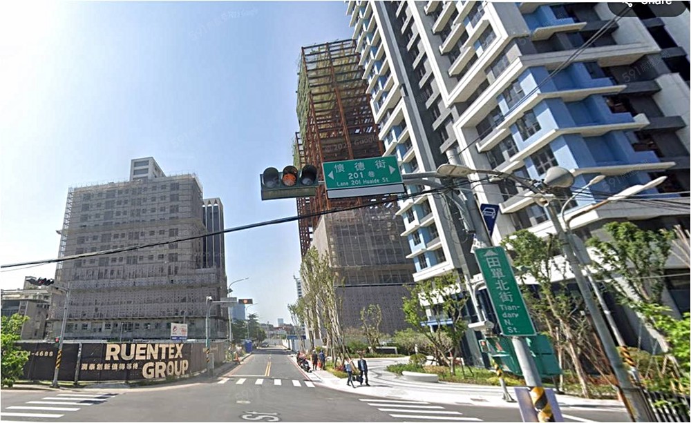 充滿了新建案的重劃區