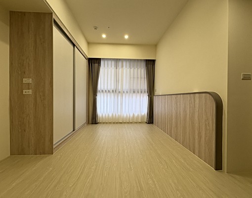 全新裝潢~✨"星都滙C區"高樓層三室(含車含管)-可寵物 - Image 9