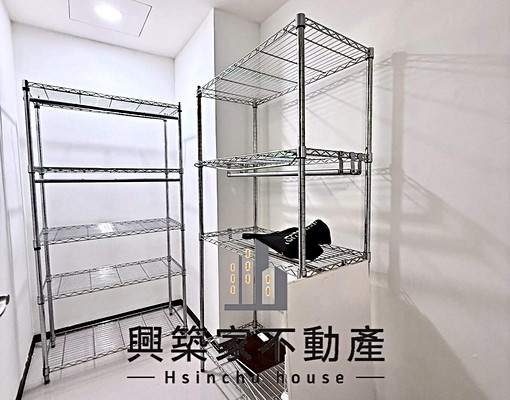 W新莊車站.關新商圈｜百萬裝潢美三房｜含雙車位 - Image 12