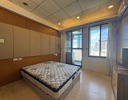 喜來登旁家電俱全美套房 - Image 1