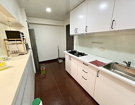 南屯3+1房|可租補|傢俱全配|大業國中對面 - Image 4