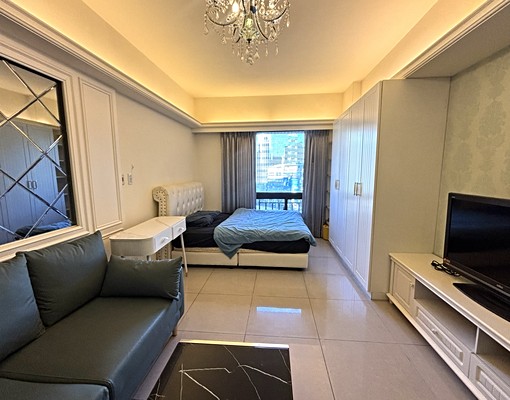 蓉蓉⭐瓏山林藝術館⭐優質輕豪宅套房附傢俱 - Image 3