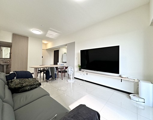 台南高鐵精裝大坪數採光三改二房+平車含管 - Image 2