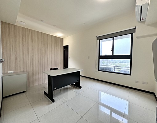 台南高鐵精裝大坪數採光三改二房+平車含管 - Image 8