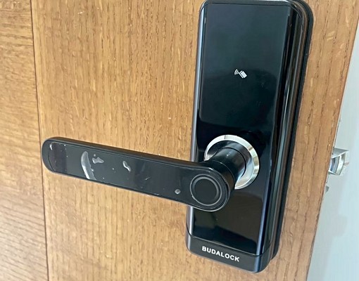 高鐵站前獨立大套一房一廳一衛 - Image 7