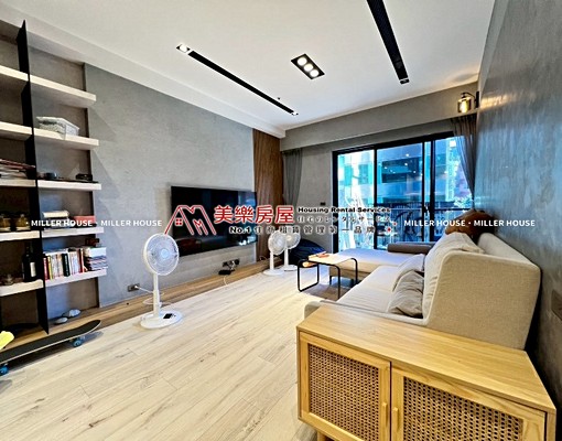 美樂*北門站*大同3+1房*雙衛浴*有陽台採光佳*近迪化商圈 - Image 1