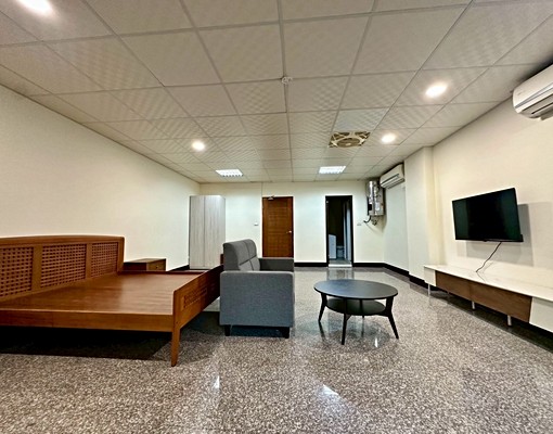 民生北路電梯透天/附家俱拎包入住/全新裝潢/可租補 - Image 2